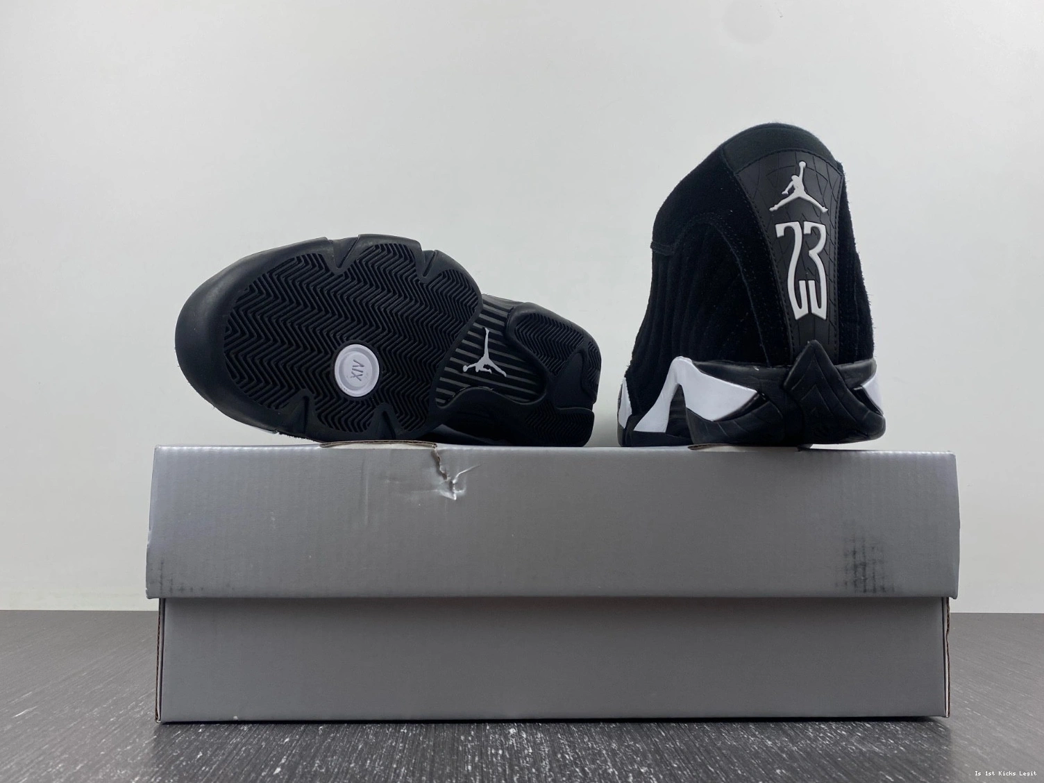 Jordan 487471-016 Black White 14 University Air Red 1112